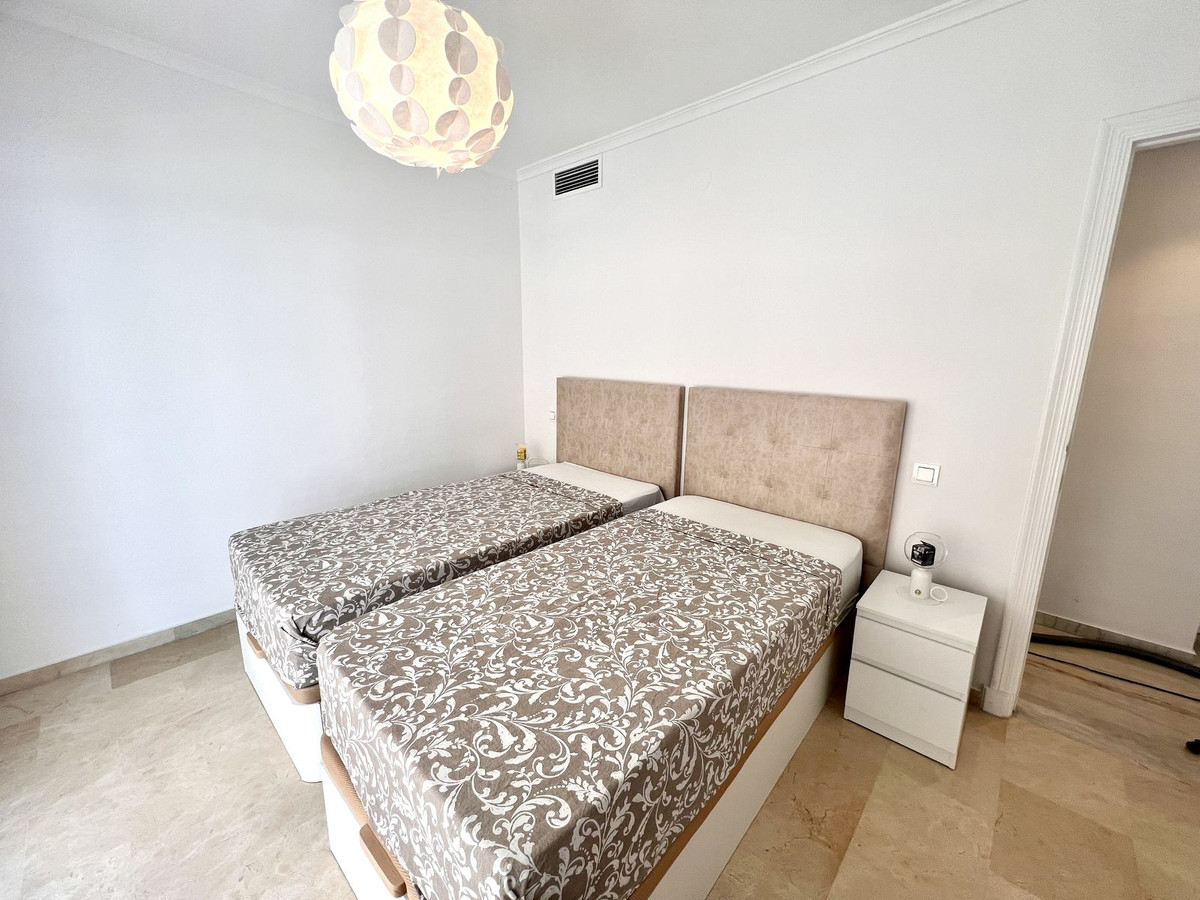 3 Bed Apartment for sale in Fuengirola Costa Del Sol, Málaga, Spain