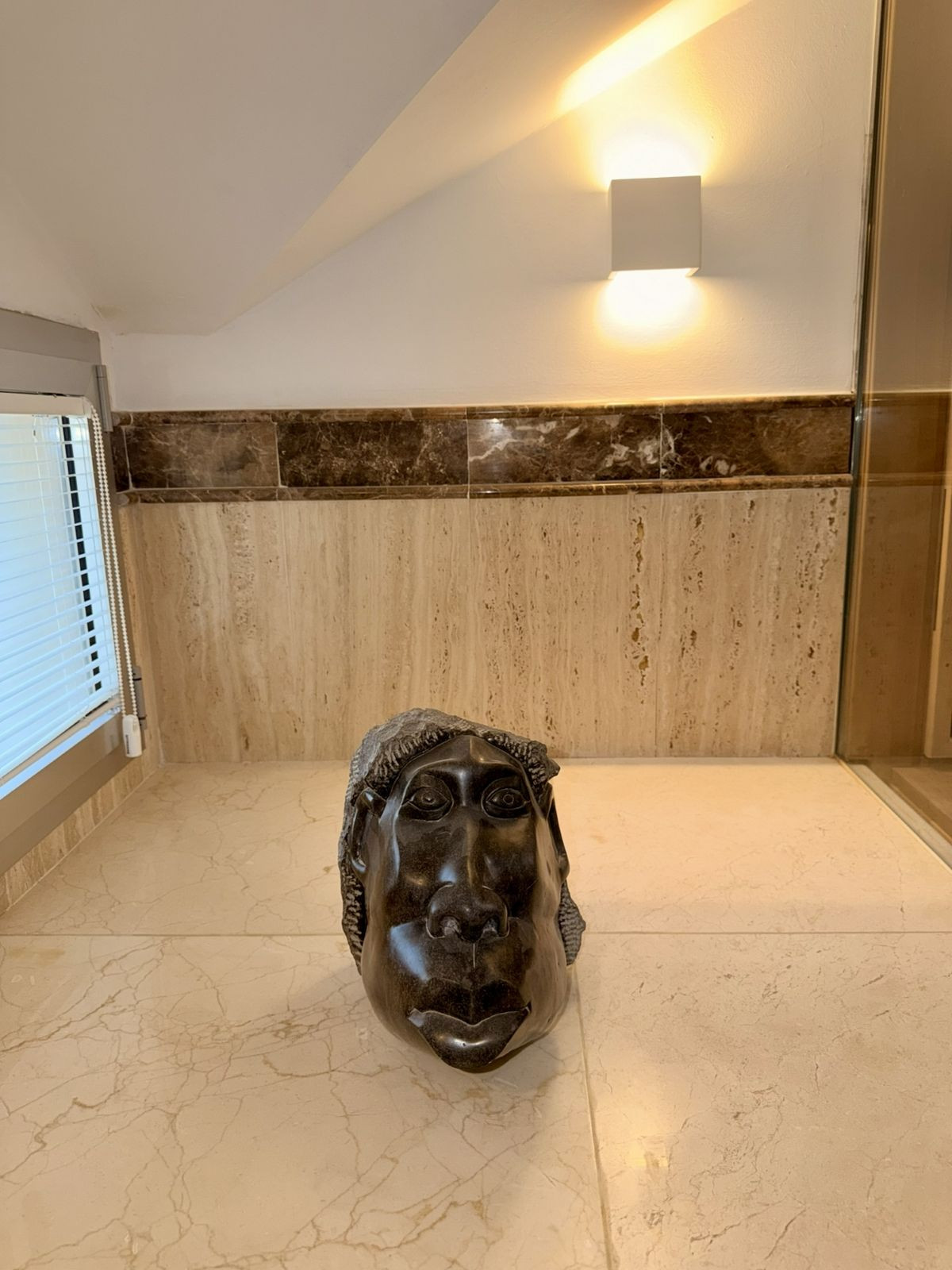5 Bed Apartment for sale in Nueva Andalucía Costa Del Sol, Málaga, Spain
