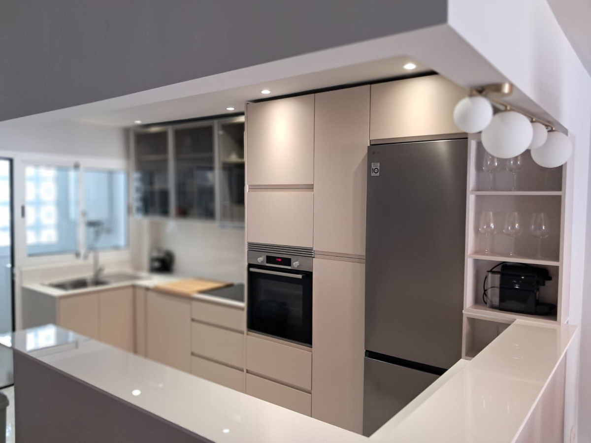 Se vende Villa - Chalet de 3 dormitorios en Costa Del Sol, Málaga, España