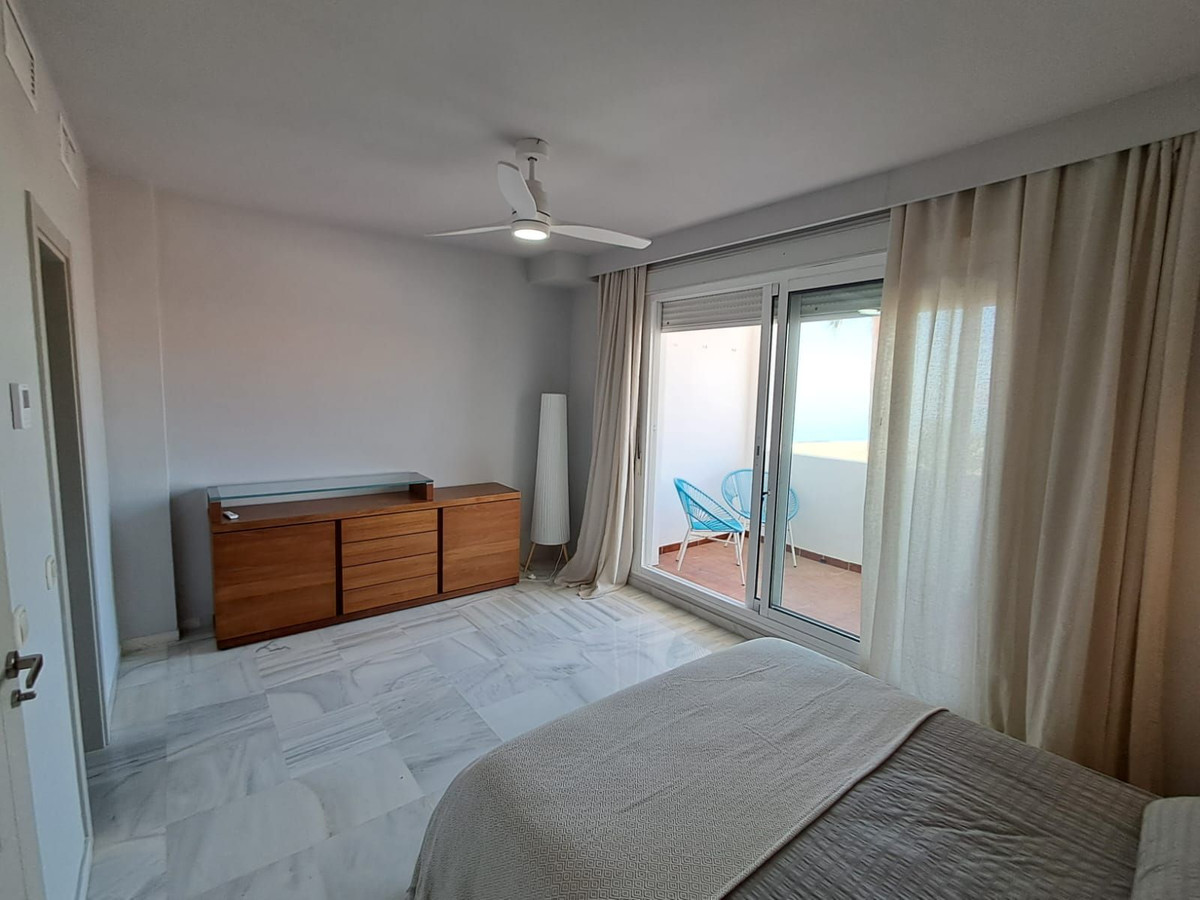 Se vende Villa - Chalet de 3 dormitorios en Costa Del Sol, Málaga, España