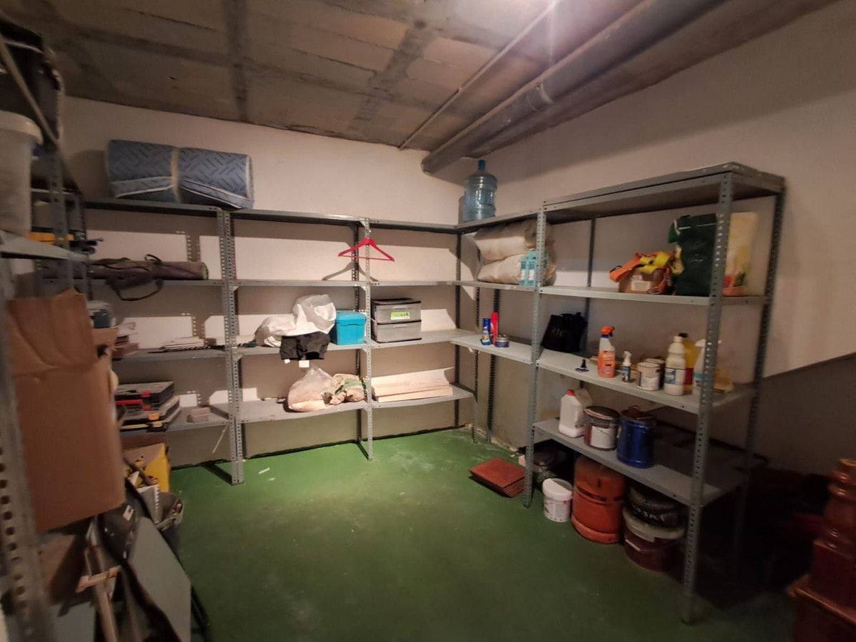Se vende Villa - Chalet de 3 dormitorios en Costa Del Sol, Málaga, España