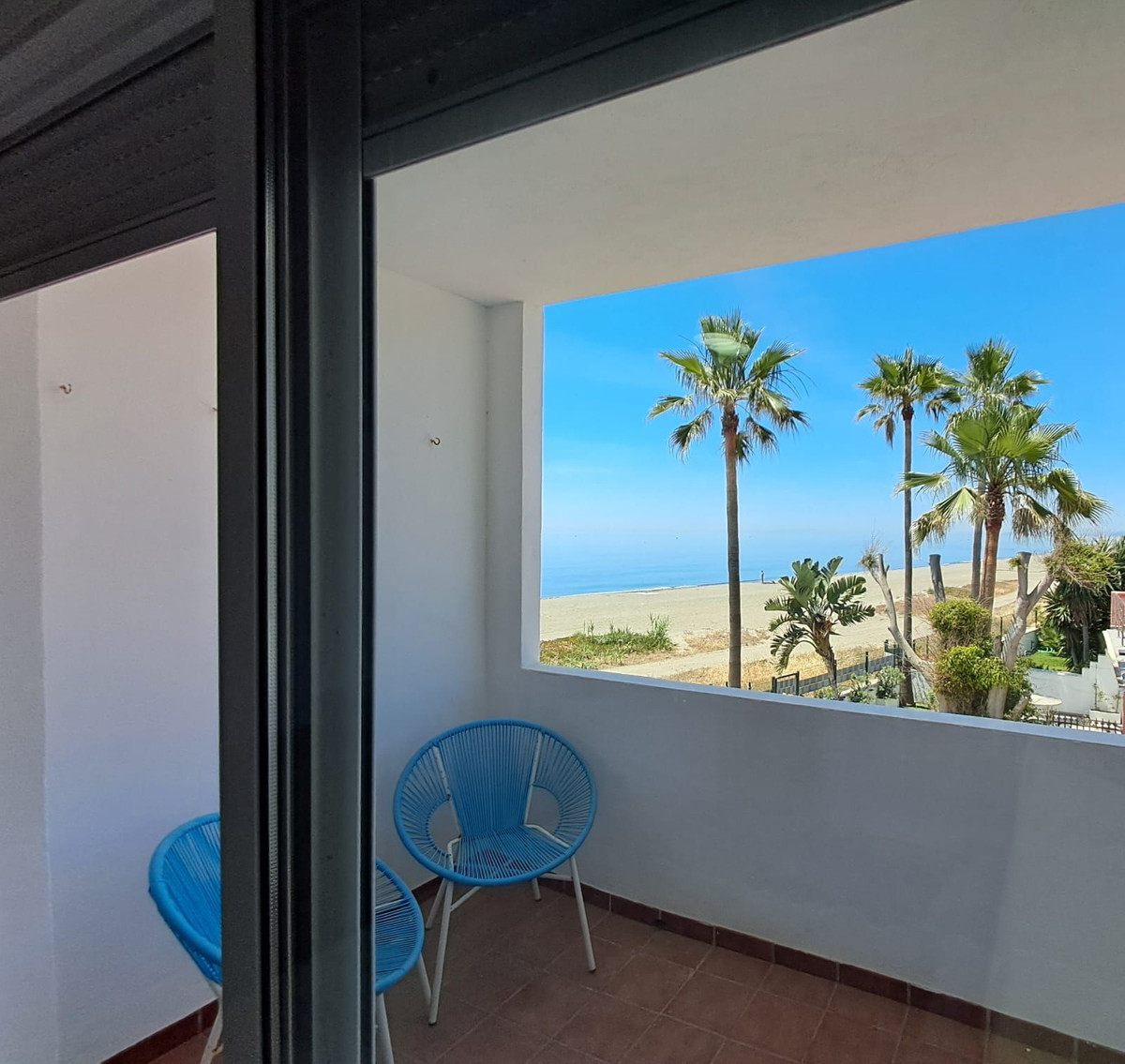 Se vende Villa - Chalet de 3 dormitorios en Costa Del Sol, Málaga, España