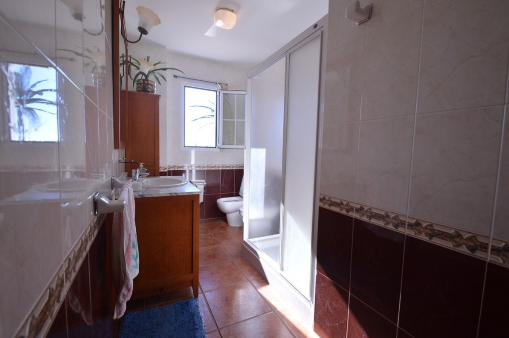6 Bed Townhouse for sale in Benalmadena Costa Del Sol, Málaga, Spain