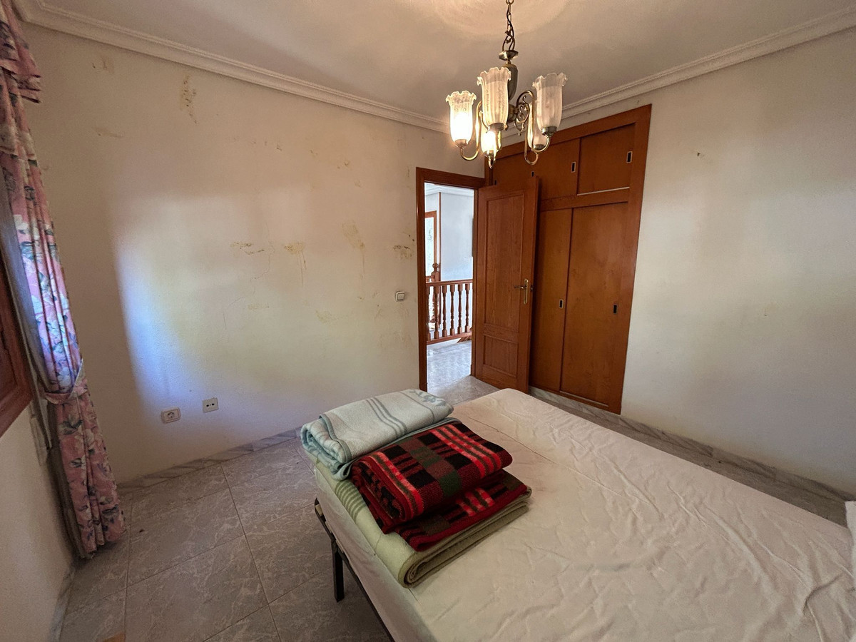 Se vende Villa - Chalet de 6 dormitorios en Costa Blanca, Alicante, España