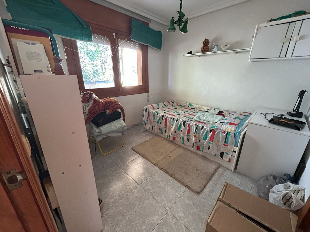 Se vende Villa - Chalet de 6 dormitorios en Costa Blanca, Alicante, España