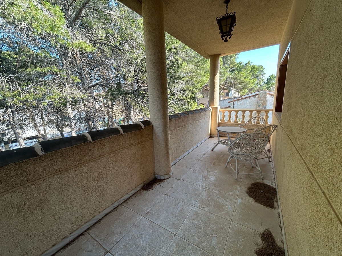 Se vende Villa - Chalet de 6 dormitorios en Costa Blanca, Alicante, España