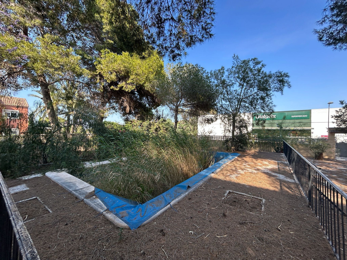 Se vende Villa - Chalet de 6 dormitorios en Costa Blanca, Alicante, España