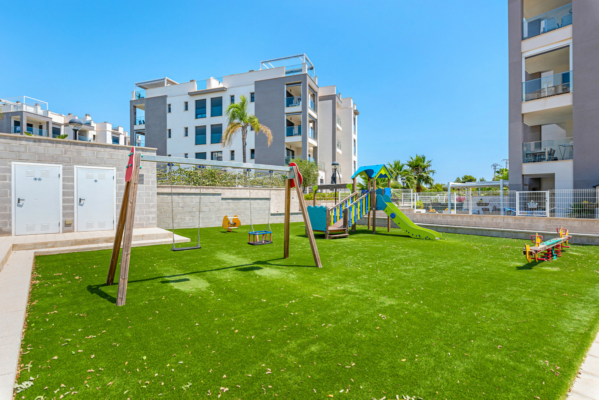 2 Bed Apartment for sale in Villamartin Costa Blanca, Alicante, Spain