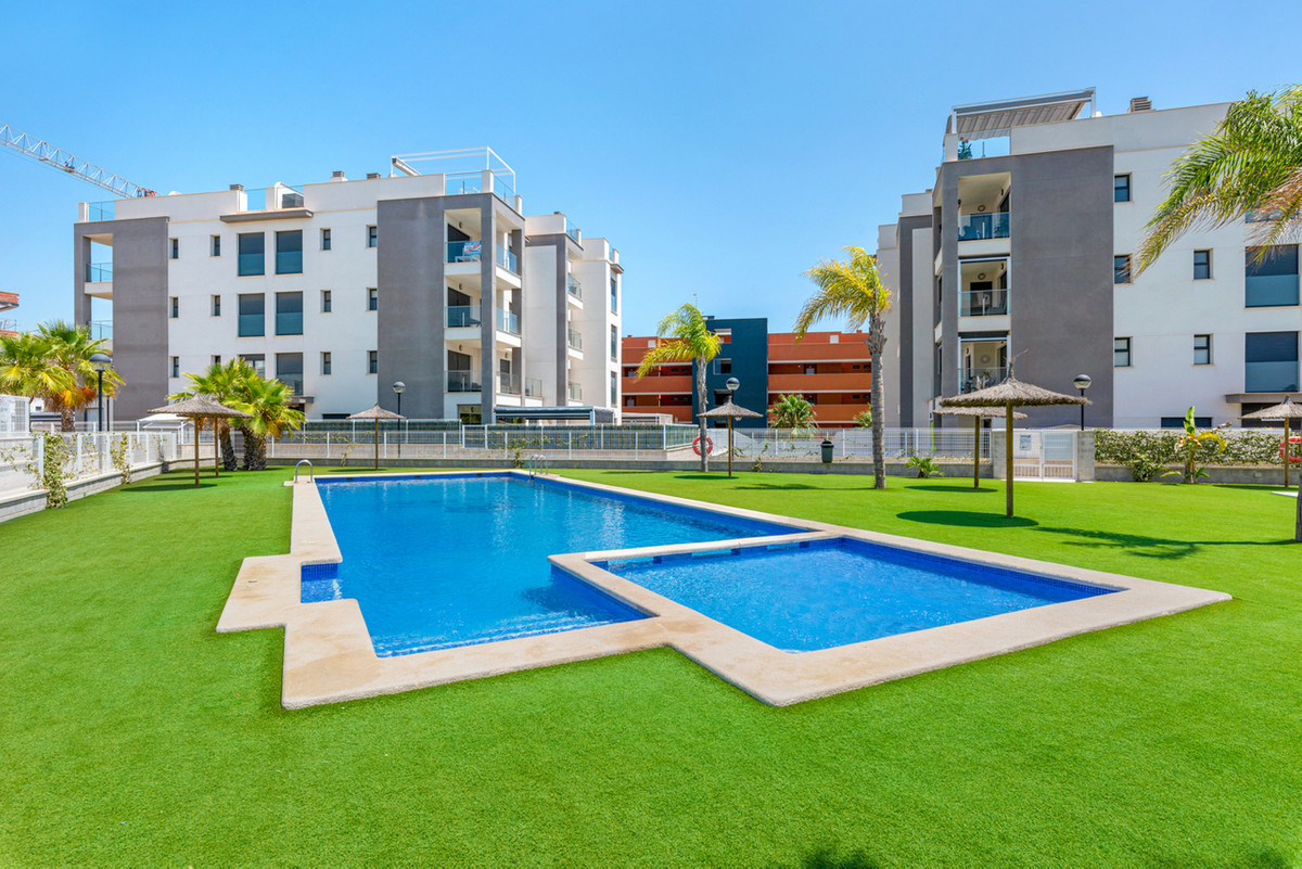 2 Bed Apartment for sale in Villamartin Costa Blanca, Alicante, Spain