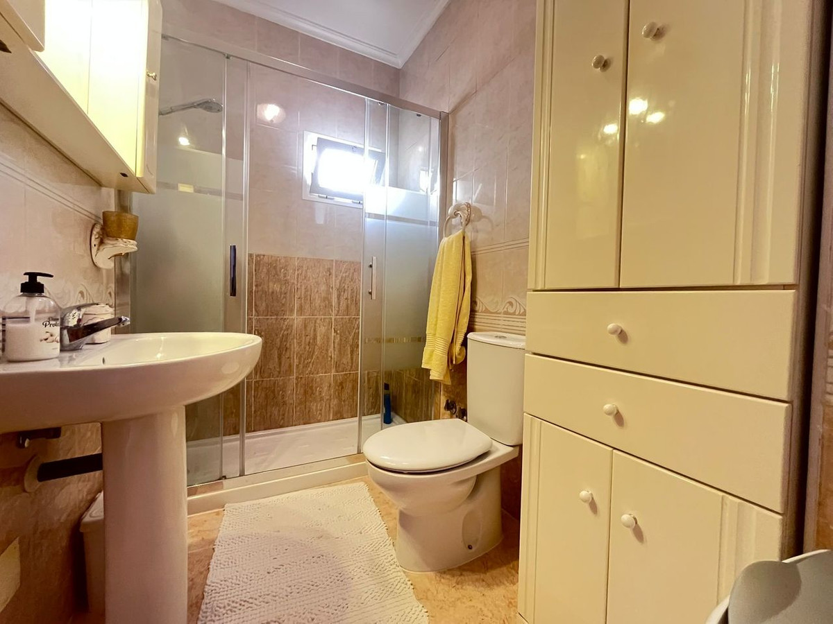 Se vende Adosada de 2 dormitorios en Costa Blanca, Alicante, España