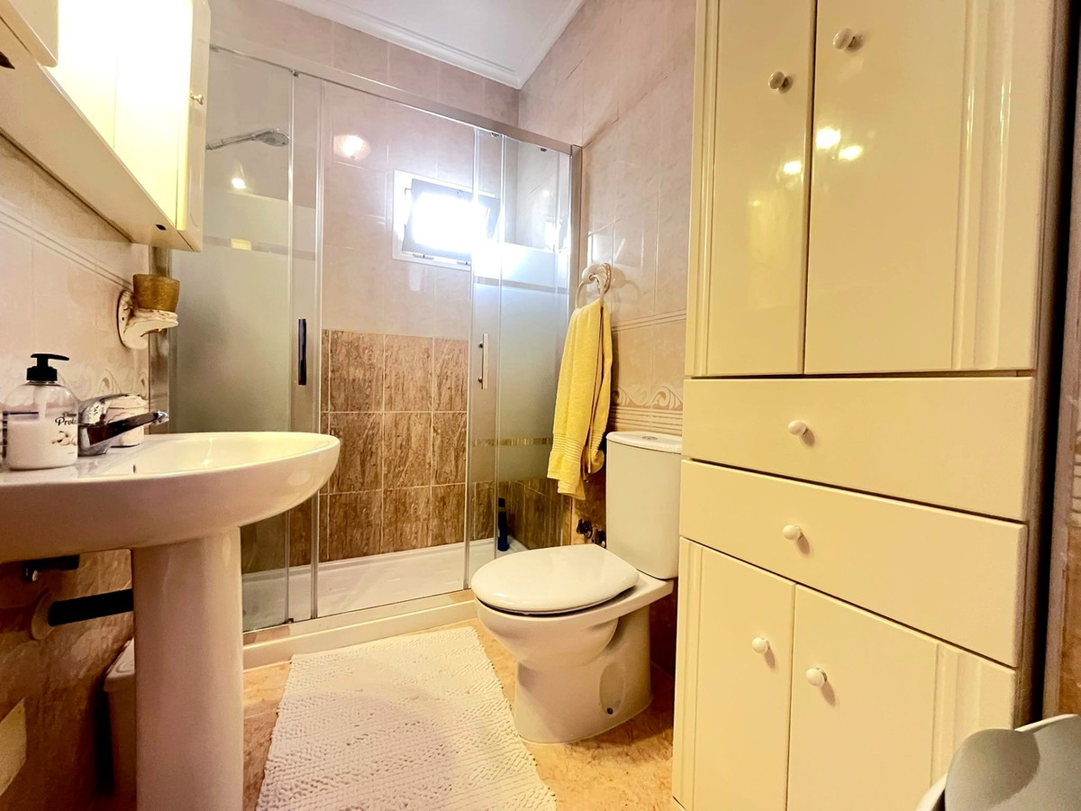 Se vende Adosada de 2 dormitorios en Costa Blanca, Alicante, España