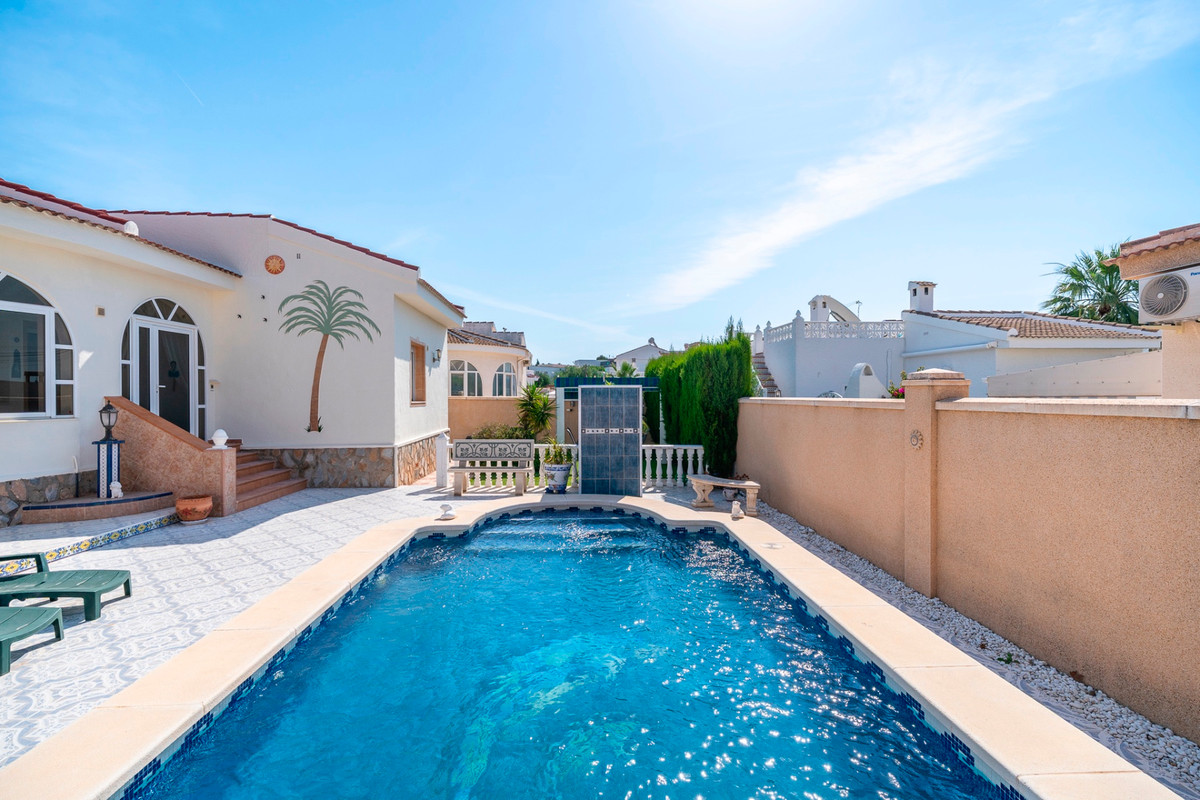 3 Bed Townhouse for sale in Ciudad Quesada Costa Blanca, Alicante, Spain