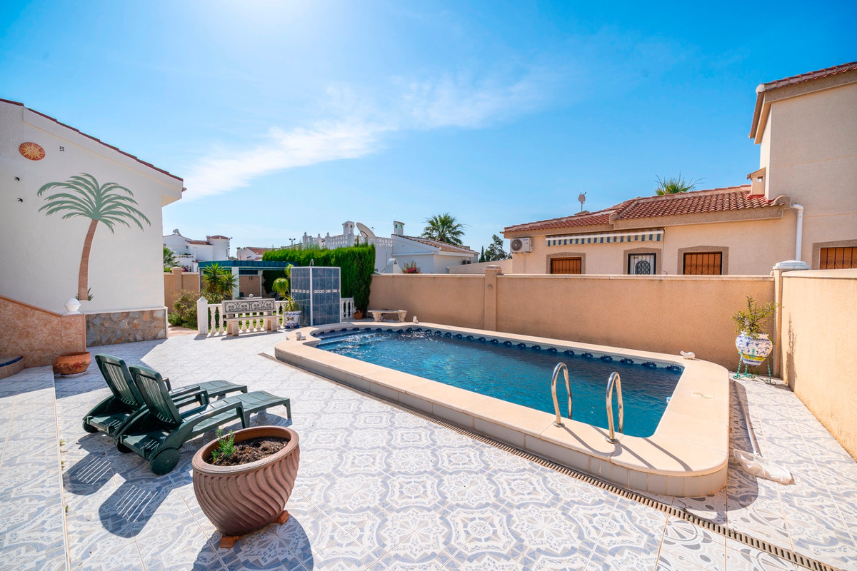 3 Bed Townhouse for sale in Ciudad Quesada Costa Blanca, Alicante, Spain