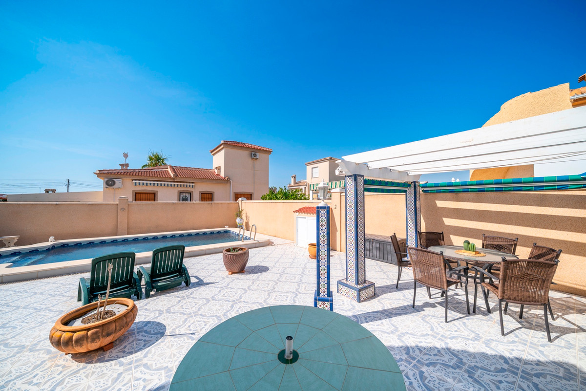 3 Bed Townhouse for sale in Ciudad Quesada Costa Blanca, Alicante, Spain