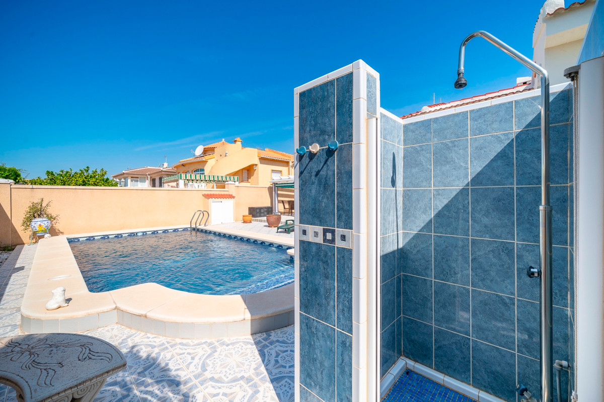 3 Bed Townhouse for sale in Ciudad Quesada Costa Blanca, Alicante, Spain