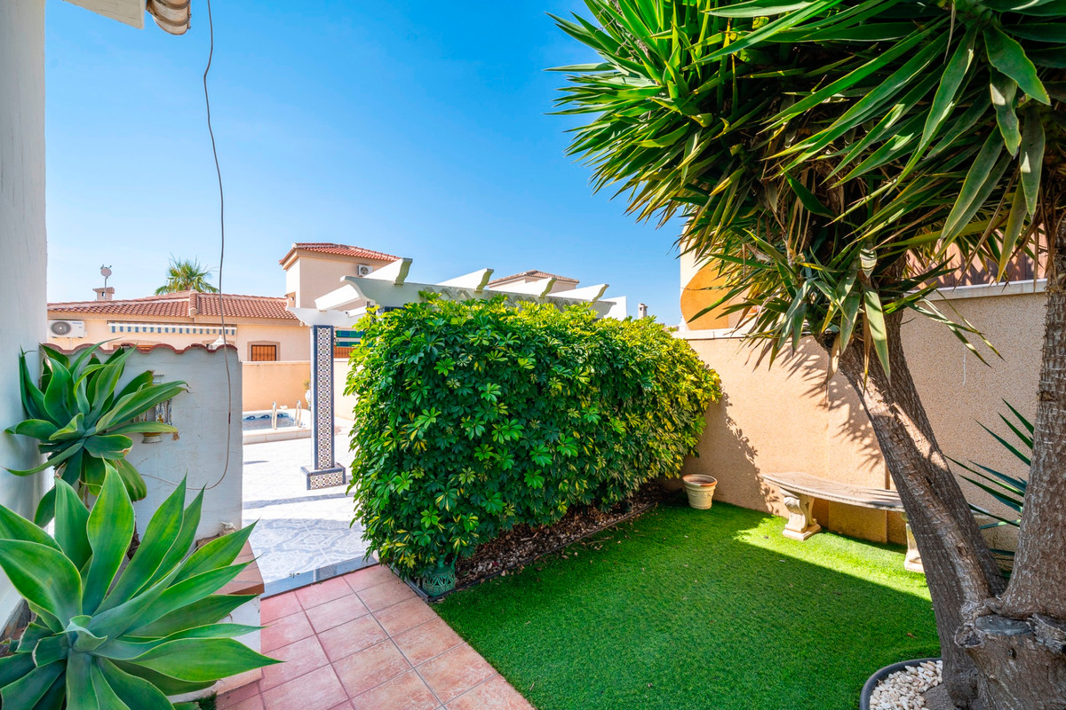 3 Bed Townhouse for sale in Ciudad Quesada Costa Blanca, Alicante, Spain