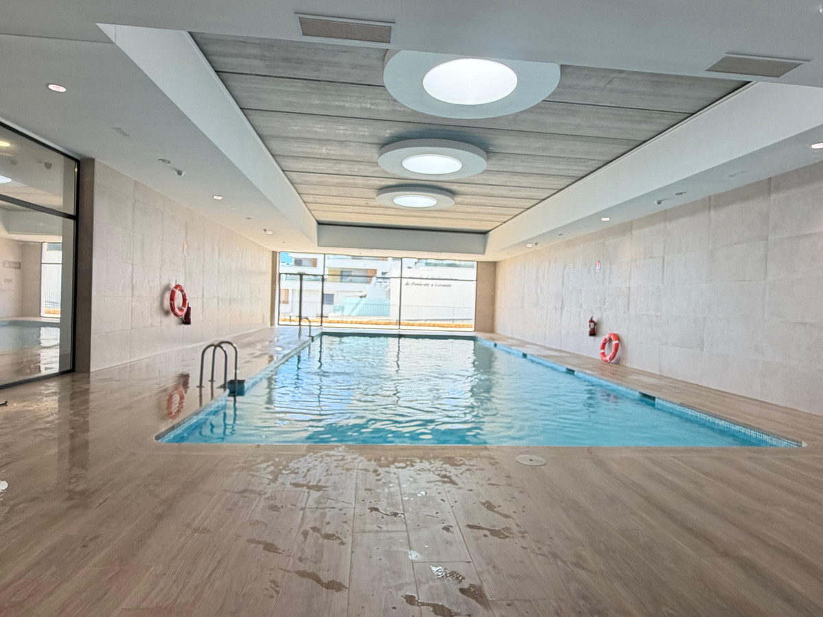 Se vende Apartamento Planta Media de 2 dormitorios en Costa Blanca, Alicante, España