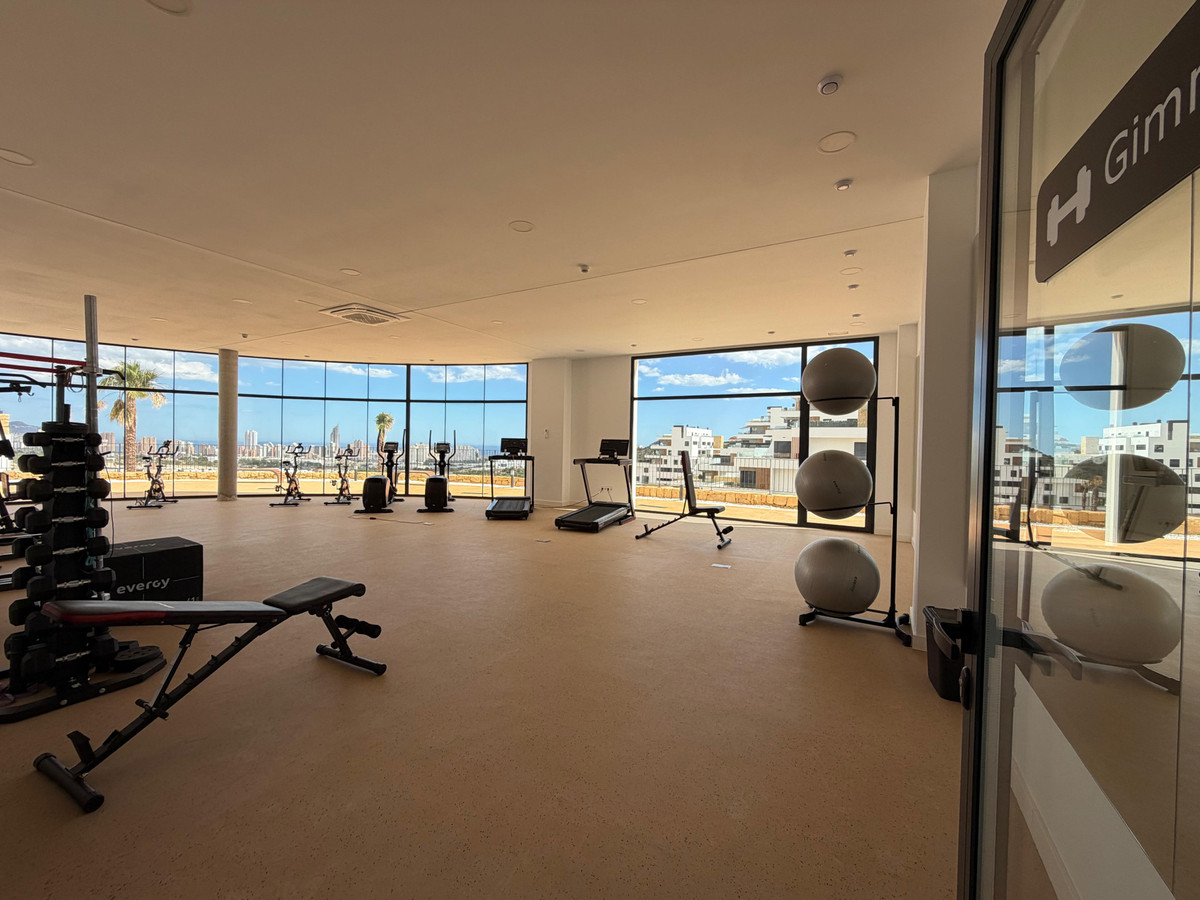 Se vende Apartamento Planta Media de 2 dormitorios en Costa Blanca, Alicante, España