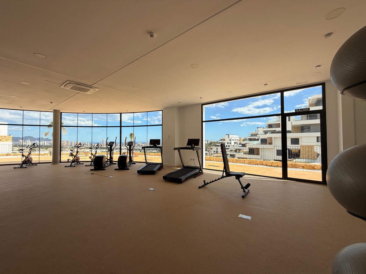 Se vende Apartamento Planta Media de 2 dormitorios en Costa Blanca, Alicante, España