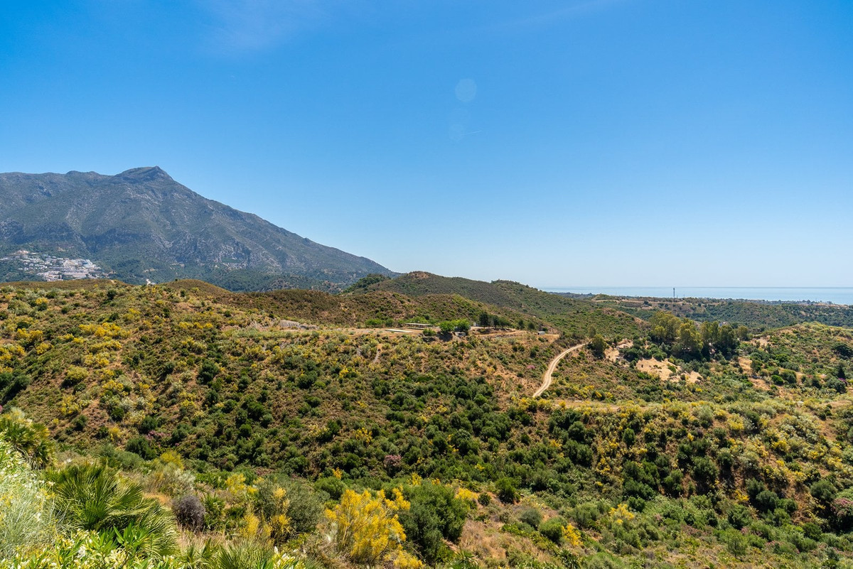 Plots for sale in Marbella Costa Del Sol, Málaga, Spain