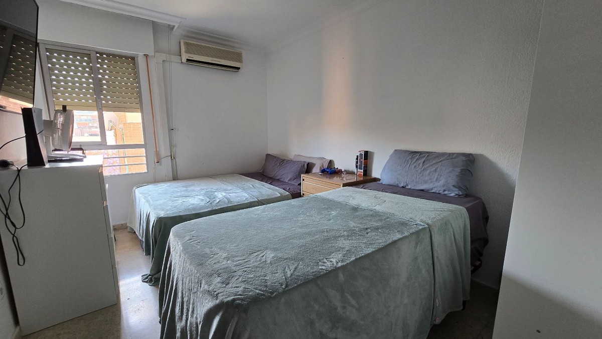 4 Bed Apartment for sale in Arroyo De La Miel Costa Del Sol, Málaga, Spain