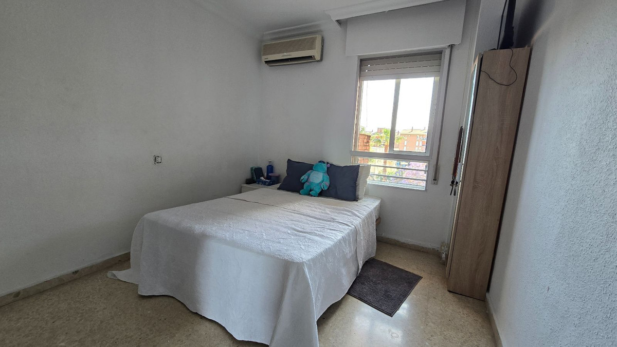 4 Bed Apartment for sale in Arroyo De La Miel Costa Del Sol, Málaga, Spain