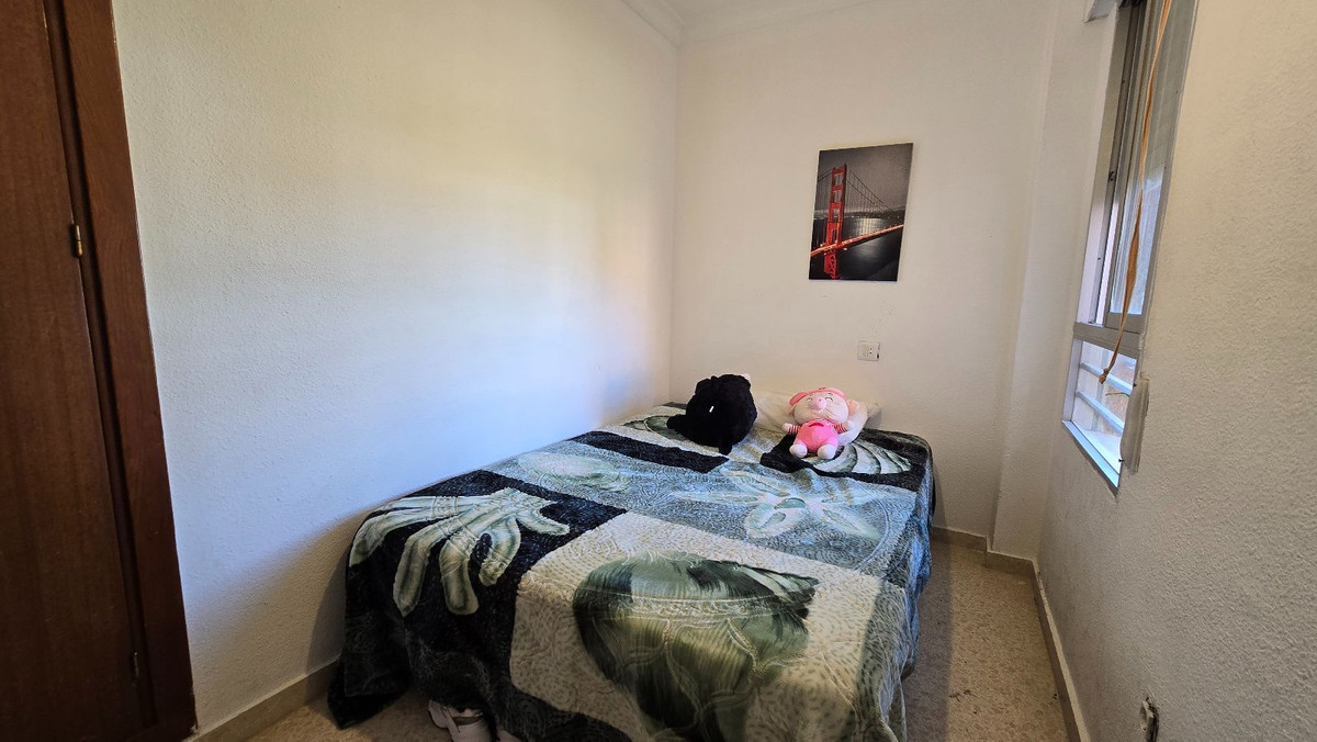 4 Bed Apartment for sale in Arroyo De La Miel Costa Del Sol, Málaga, Spain