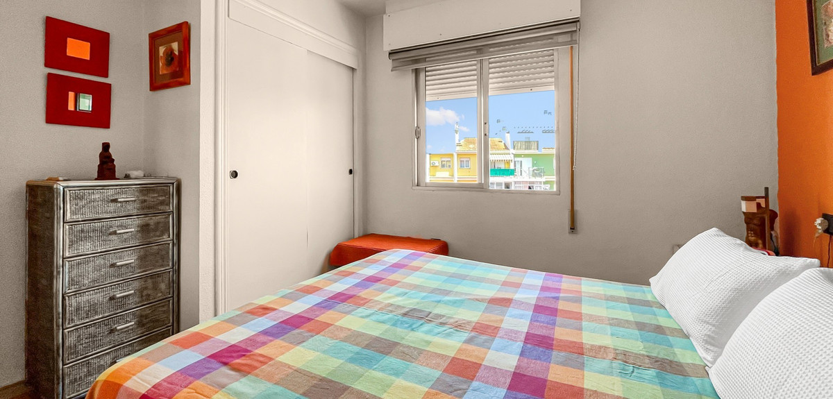2 Bed Apartment for sale in Mar Azul Costa Blanca, Alicante, Spain