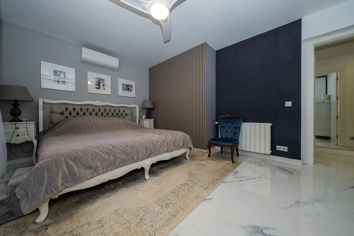 Se vende Villa - Chalet de 5 dormitorios en Costa Blanca, Alicante, España