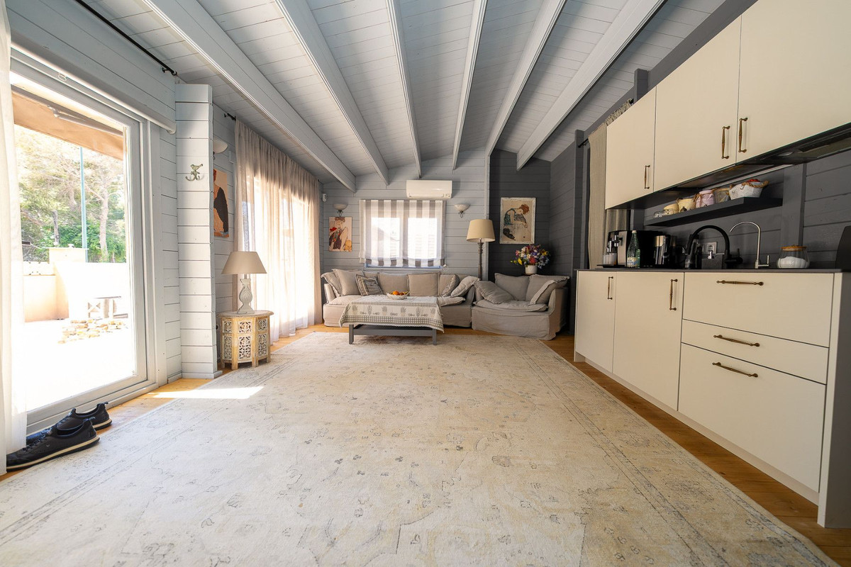 Se vende Villa - Chalet de 5 dormitorios en Costa Blanca, Alicante, España