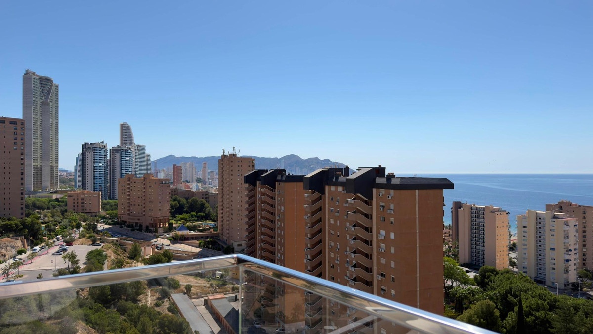 3 Bed Apartment for sale in Benidorm Costa Blanca, Alicante, Spain