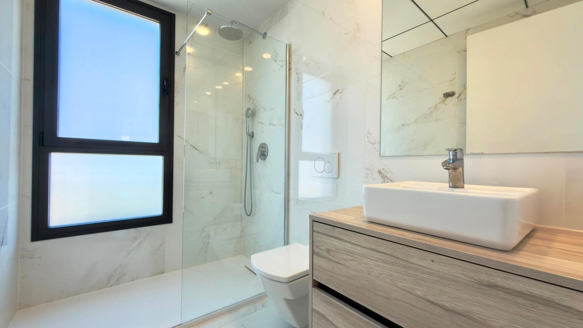 3 Bed Apartment for sale in Benidorm Costa Blanca, Alicante, Spain