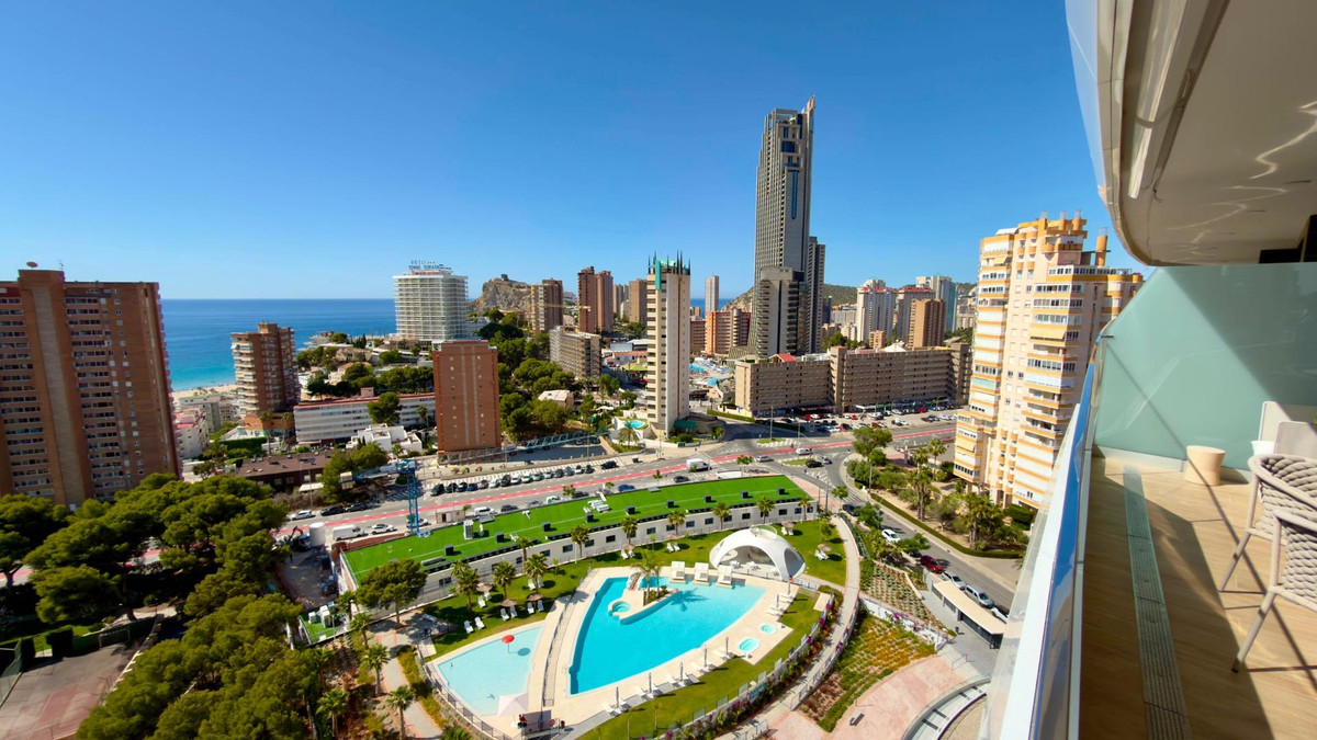 3 Bed Apartment for sale in Benidorm Costa Blanca, Alicante, Spain