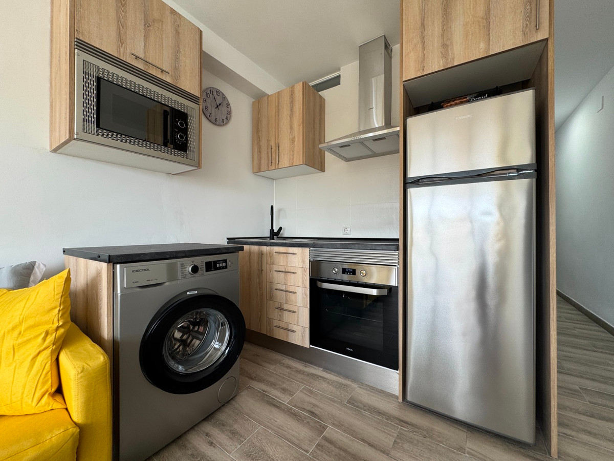 Se vende Apartamento Planta Media de 2 dormitorios en Costa Blanca, Alicante, España