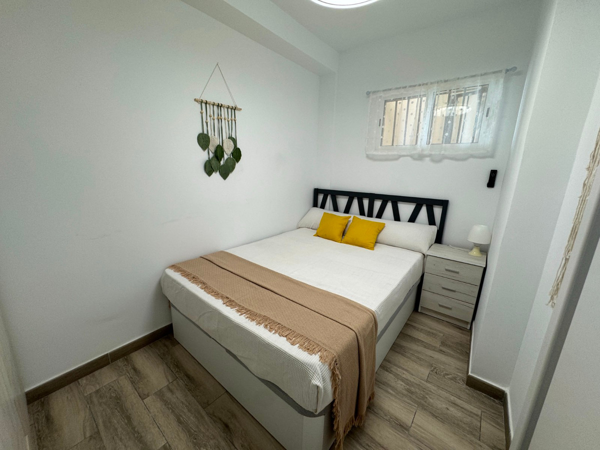 Se vende Apartamento Planta Media de 2 dormitorios en Costa Blanca, Alicante, España