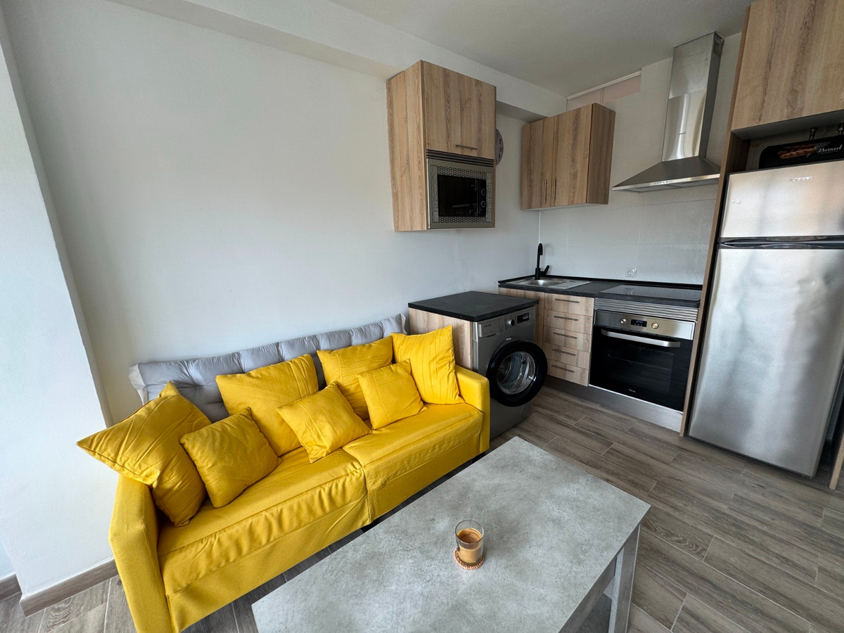 Se vende Apartamento Planta Media de 2 dormitorios en Costa Blanca, Alicante, España