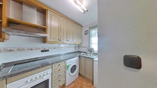Se vende Apartamento Planta Media de 2 dormitorios en Costa Del Sol, Málaga, España