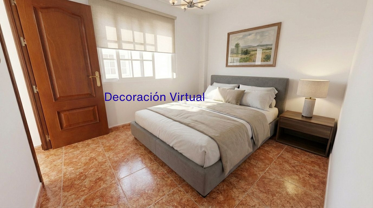 Se vende Apartamento Planta Media de 2 dormitorios en Costa Del Sol, Málaga, España
