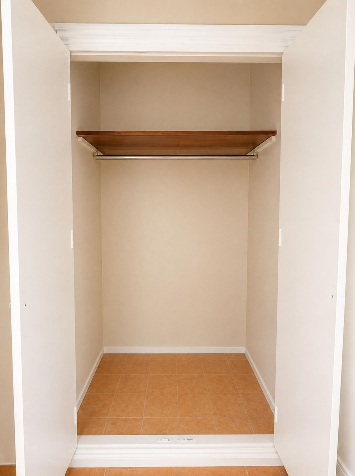 4 Bed Townhouse for sale in Los Prados Costa Del Sol, Málaga, Spain