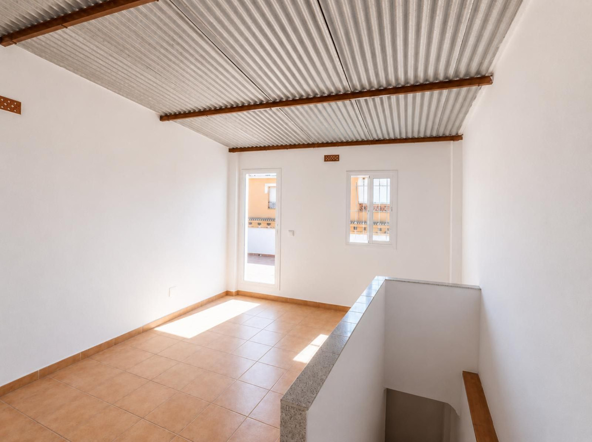 4 Bed Townhouse for sale in Los Prados Costa Del Sol, Málaga, Spain