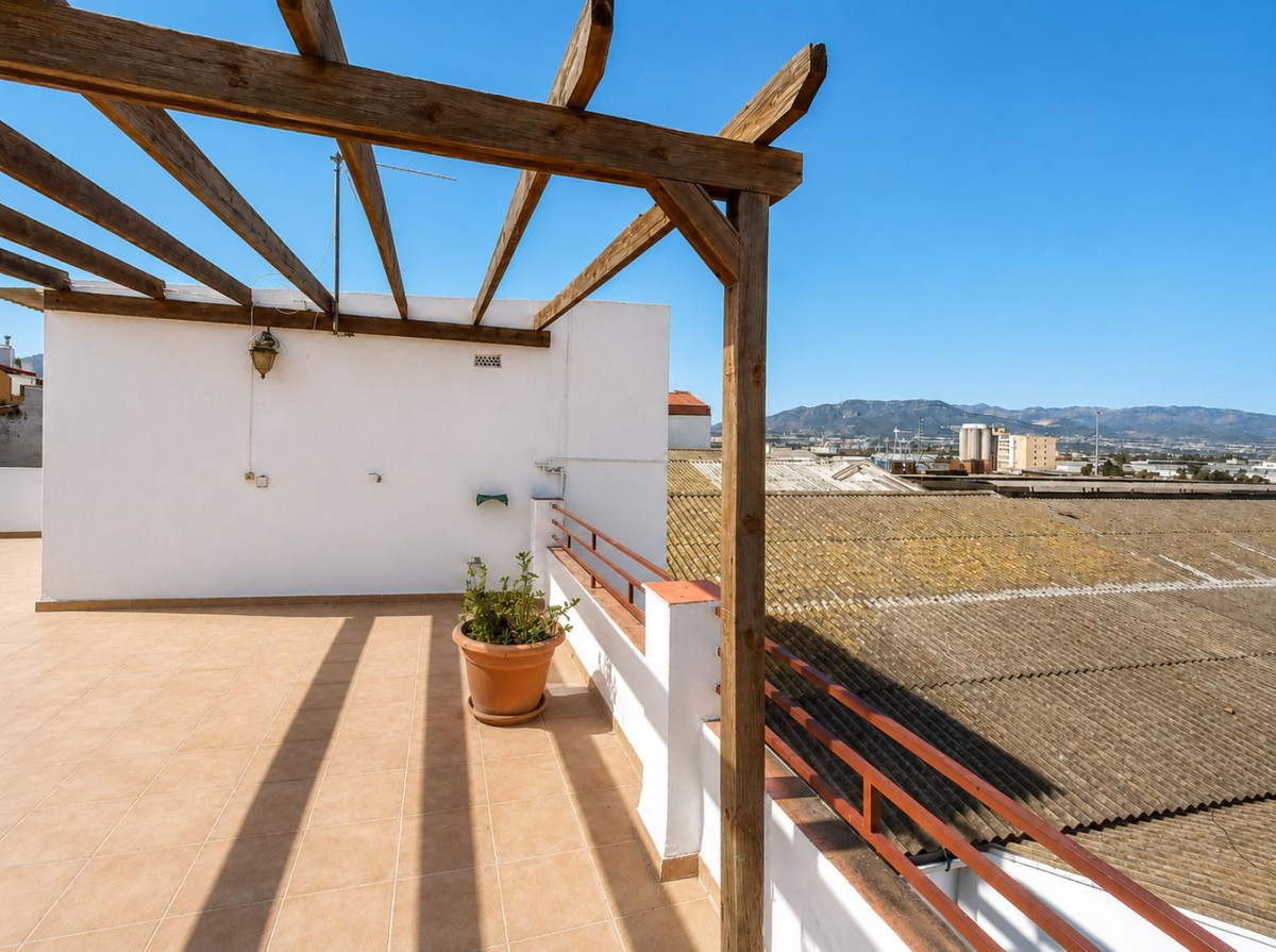 4 Bed Townhouse for sale in Los Prados Costa Del Sol, Málaga, Spain