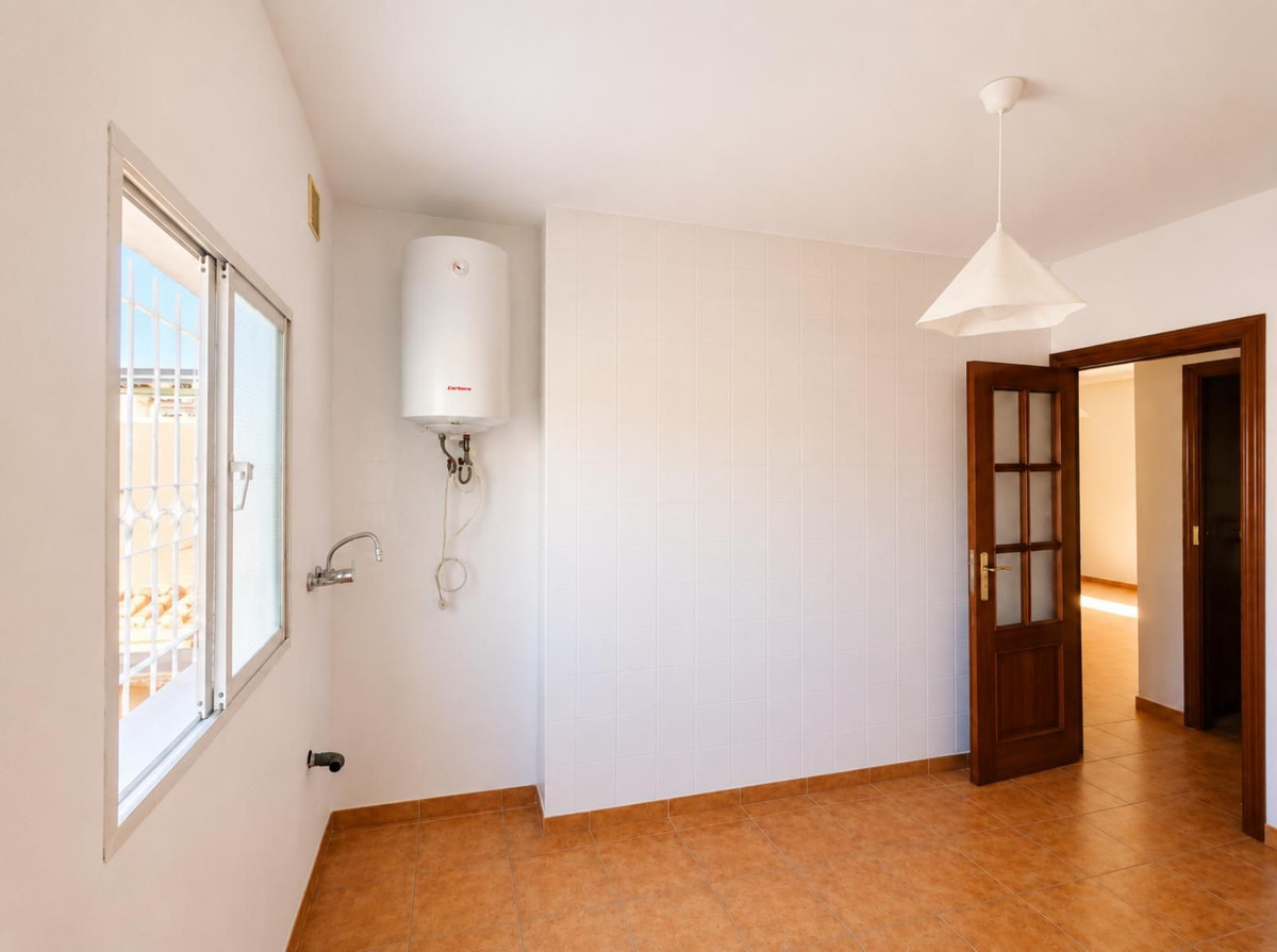 4 Bed Townhouse for sale in Los Prados Costa Del Sol, Málaga, Spain