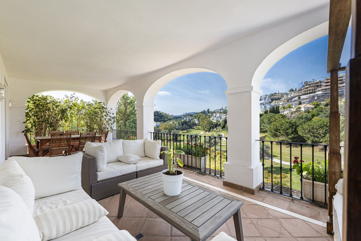 5 Bed Townhouse for sale in La Quinta Costa Del Sol, Málaga, Spain