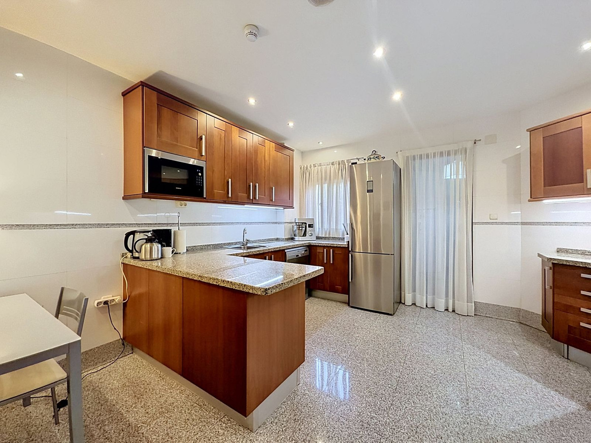 4 Bed Apartment for sale in Costalita Costa Del Sol, Málaga, Spain