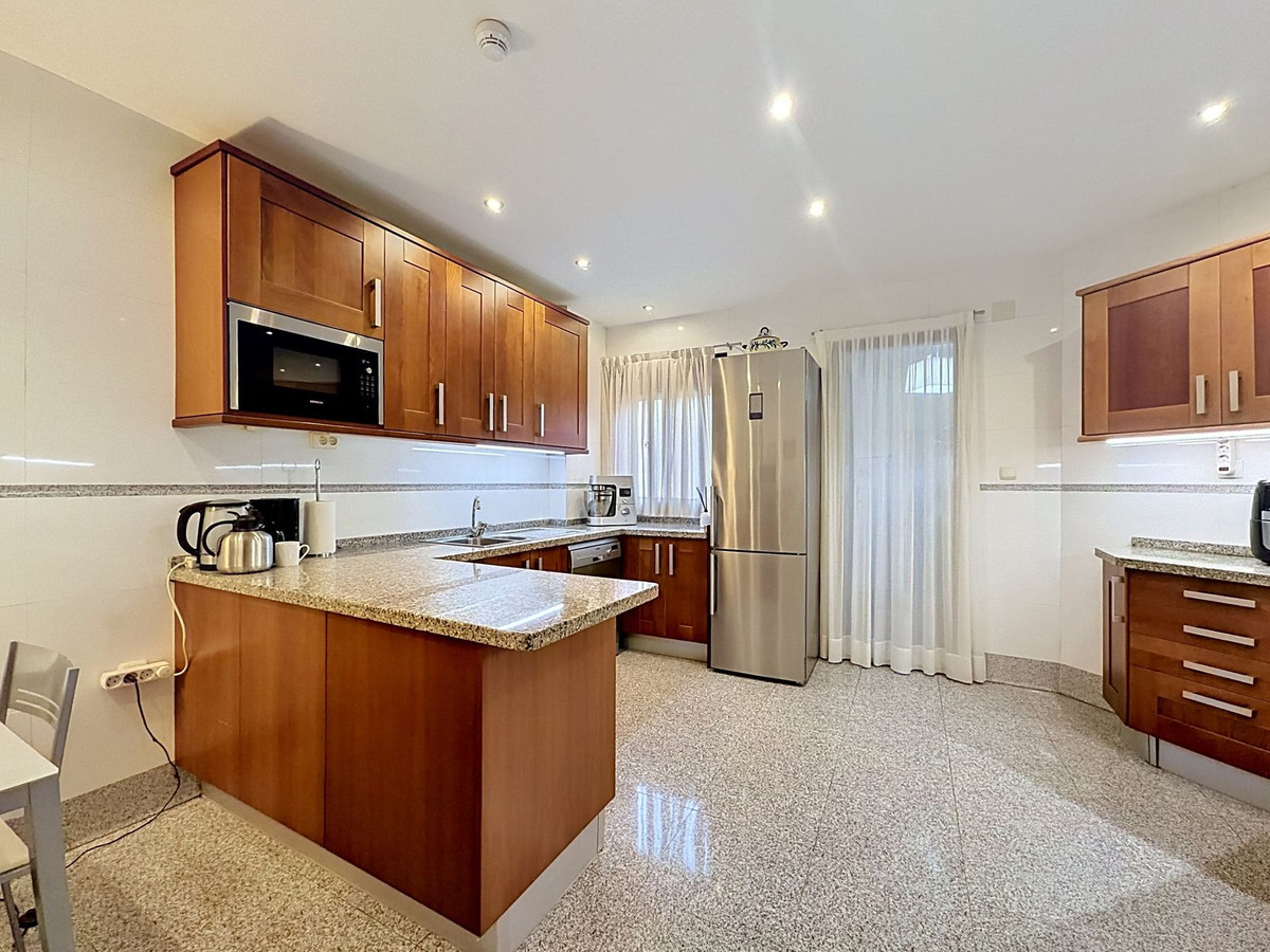 4 Bed Apartment for sale in Costalita Costa Del Sol, Málaga, Spain