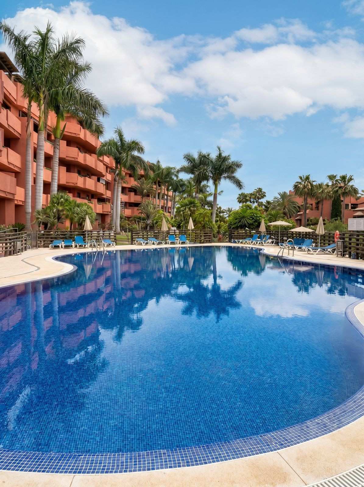 4 Bed Apartment for sale in Costalita Costa Del Sol, Málaga, Spain