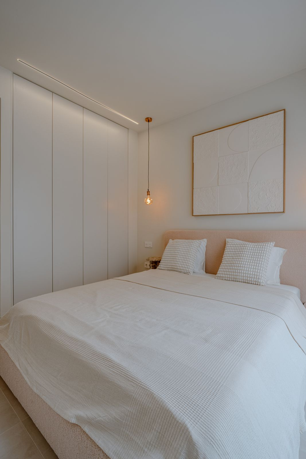2 Bed Apartment for sale in Nueva Andalucía Costa Del Sol, Málaga, Spain