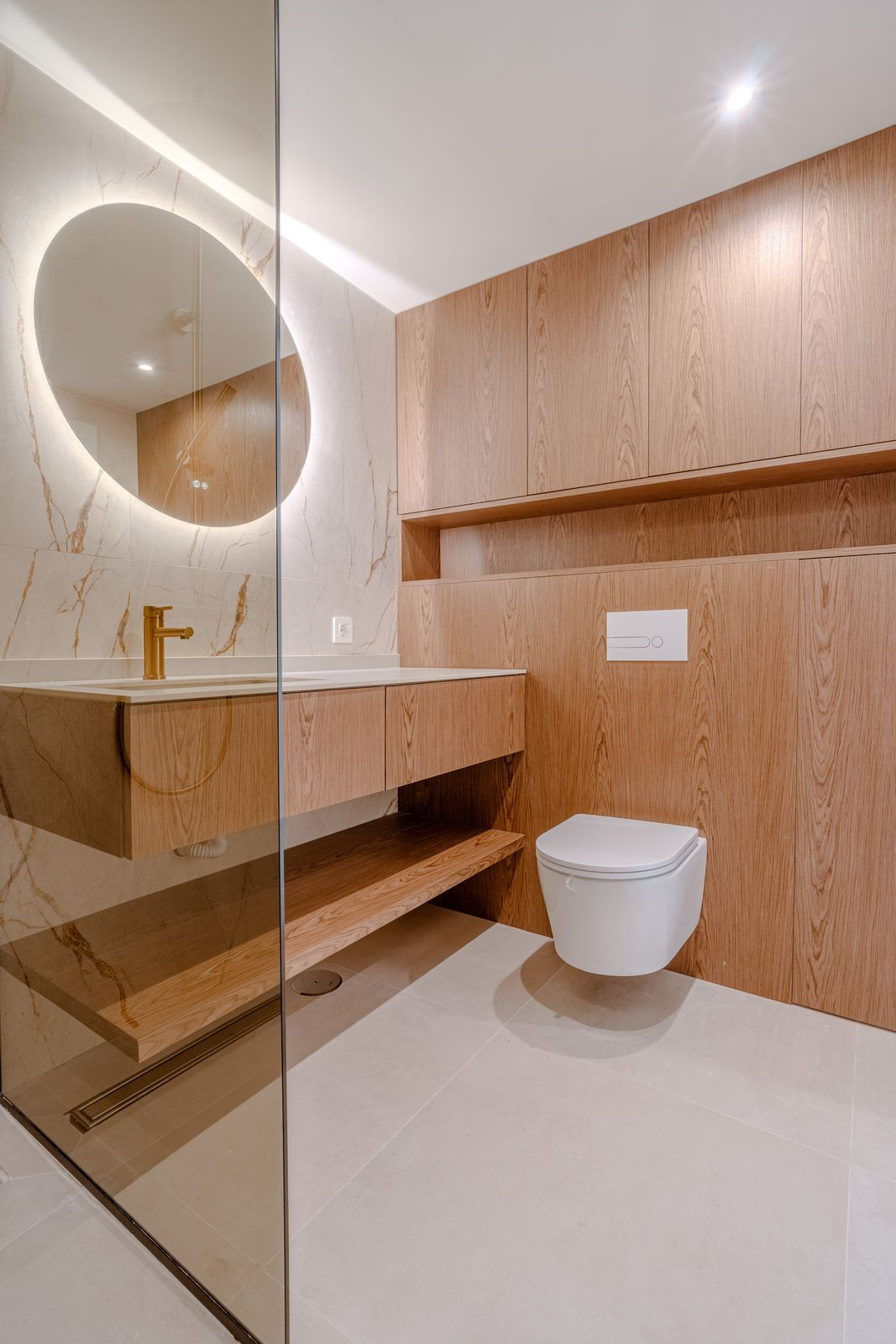 2 Bed Apartment for sale in Nueva Andalucía Costa Del Sol, Málaga, Spain