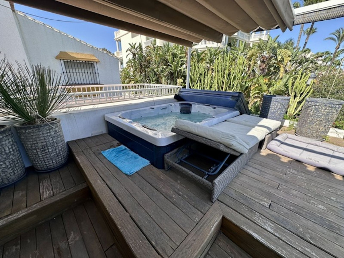 3 Bed Townhouse for sale in Estepona Costa Del Sol, Málaga, Spain