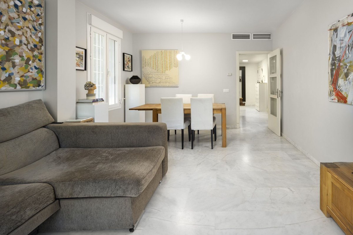 Se vende Apartamento Planta Baja de 2 dormitorios en Costa Del Sol, Málaga, España